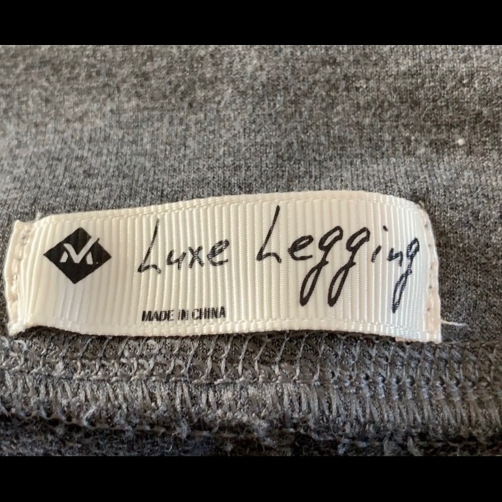 Luxe Leggings Sz S - Picture 8 of 8